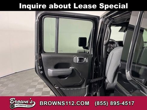 Used 2026 Jeep Wrangler Unlimited Sport AWD/4WD image 31