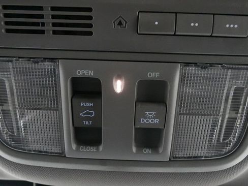 Used 2019 Honda CR-V EX-L image 42