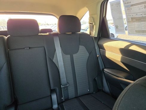 New 2026 Kia Sorento LX image 14