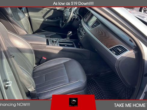 Used 2015 Hyundai Genesis 3.8 w/ Option Group 04 image 9
