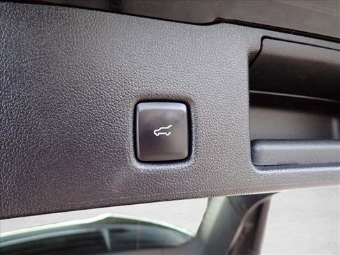 Used 2024 Ford Escape ST-Line image 9