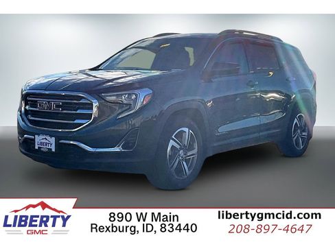 Used 2021 GMC Terrain SLT w/ LPO, Floor Liner Package image 1