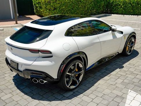Used 2026 Ferrari Purosangue image 28