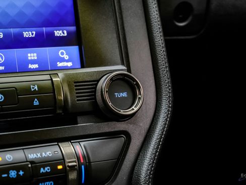Used 2020 Ford Mustang Shelby GT500 w/ Technology Package RWD image 66