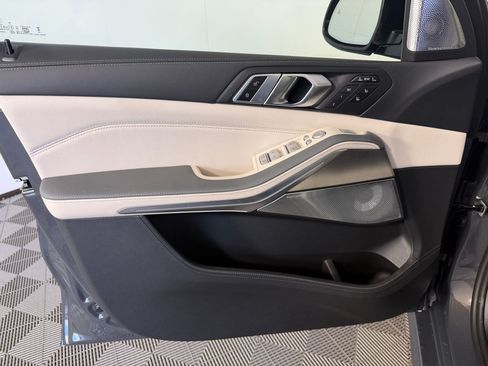New 2026 BMW ALPINA XB7 AWD/4WD image 12