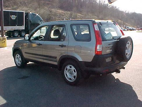 Used 2006 Honda CR-V LX image 8