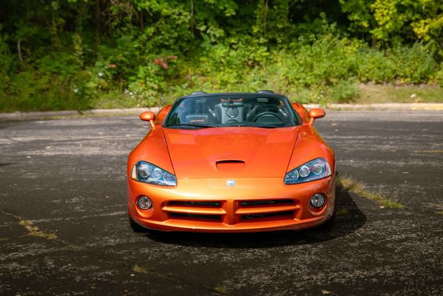 Used 2005 Dodge Viper SRT-10 w/ Copperhead Edition Group RWD image 38