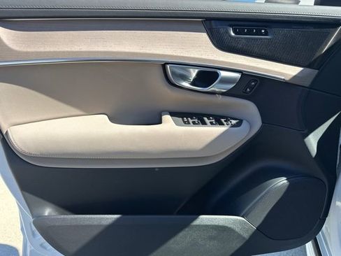 New 2026 Volvo XC90 B6 Plus image 12