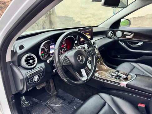 Used 2016 Mercedes-Benz C 300 4MATIC Sedan image 18