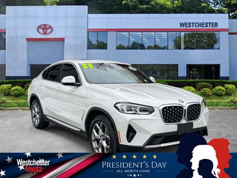 Used 2023 BMW X4 xDrive30i w/ Premium Package image 1
