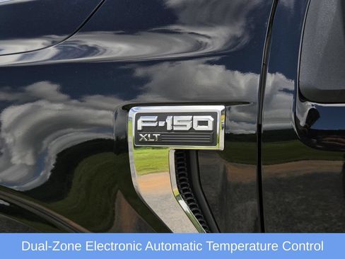Used 2025 Ford F150 XLT AWD/4WD image 8