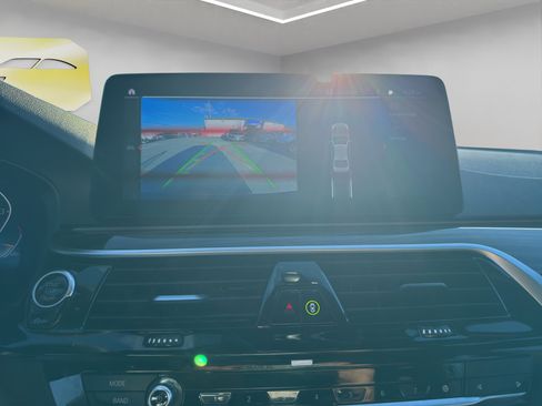 Used 2023 BMW 530i xDrive w/ Premium Package image 16