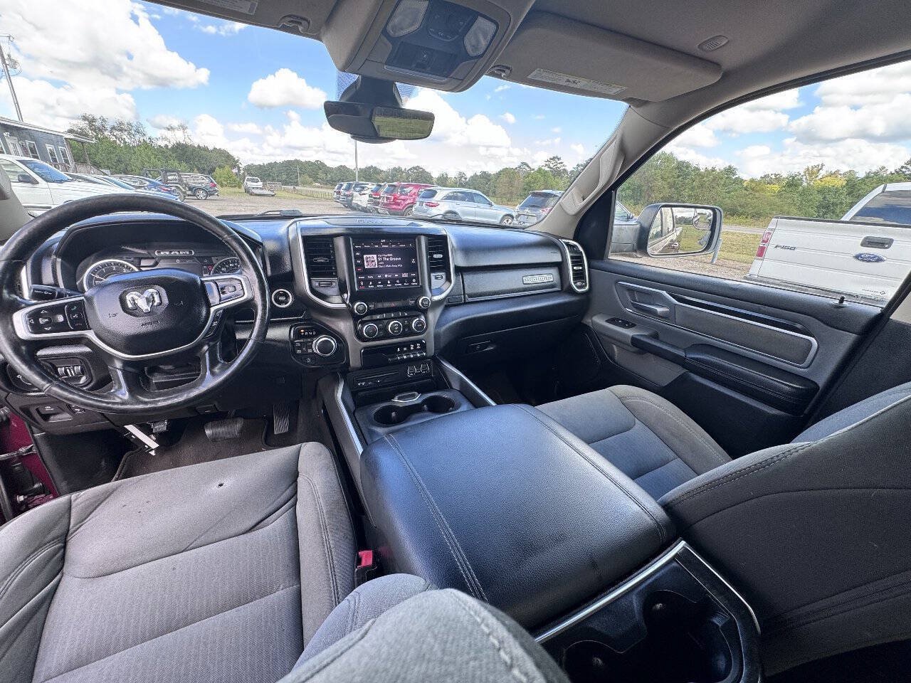 Used 2019 RAM 1500 Big Horn AWD/4WD image 14
