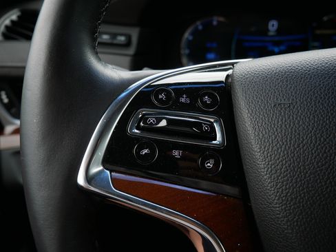 Used 2020 Cadillac Escalade Premium Luxury w/ Escalade Sport Edition AWD/4WD image 29