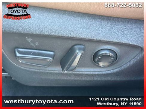 Used 2024 Toyota Grand Highlander Platinum AWD/4WD image 22