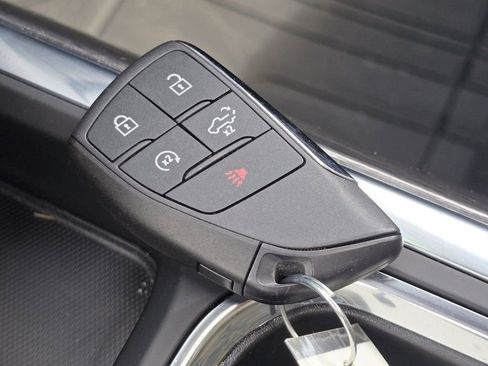 Used 2025 Chevrolet Silverado 1500 LTZ w/ LTZ Convenience Package II AWD/4WD image 70
