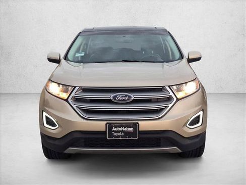 Used 2018 Ford Edge Titanium w/ Equipment Group 301A image 2