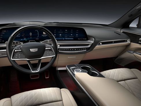 New 2026 Cadillac Lyriq Signature Luxury image 38