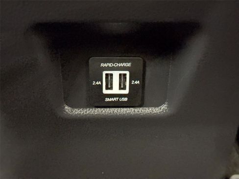 Certified 2025 Toyota RAV4 LE AWD/4WD image 34
