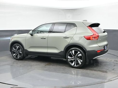Used 2025 Volvo XC40 B5 Ultra w/ Climate Package AWD/4WD image 6