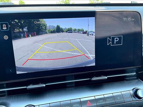 Used 2024 Hyundai Kona SEL AWD/4WD image 18