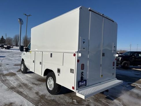 New 2026 Ford E-350 and Econoline 350 Super Duty w/ Power Equipment Group RWD image 5