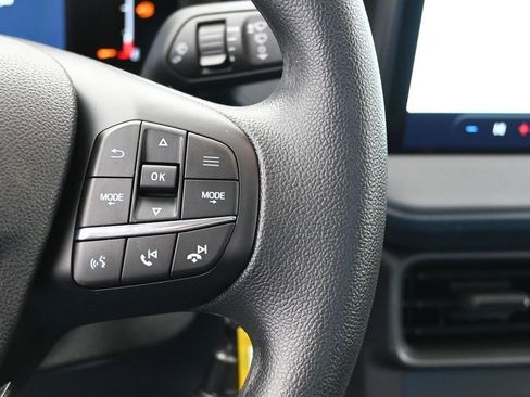 New 2026 Ford Maverick XL image 30