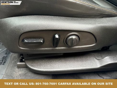 Used 2021 Chevrolet Traverse Premier w/ Redline Edition image 35