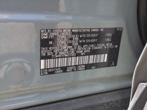 Used 2022 Toyota RAV4 XLE w/ Convenience Package FWD image 15