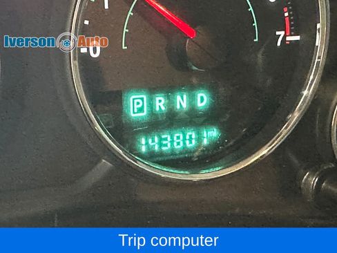 Used 2016 Jeep Wrangler Unlimited Sahara w/ Connectivity Group AWD/4WD image 19