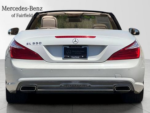Used 2013 Mercedes-Benz SL 550 image 6