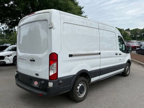 Used 2017 Ford Transit 250 148 Medium Roof RWD image 7