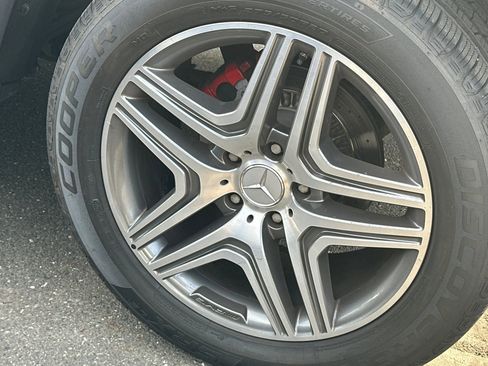 Used 2015 Mercedes-Benz G 63 AMG 4MATIC image 4