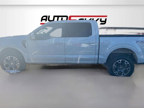 Used 2024 Ford F150 Lariat w/ FX4 Off-Road Package image 4
