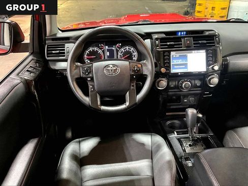 Used 2021 Toyota 4Runner Venture w/ Moonroof Package image 5