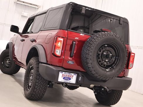 New 2026 Ford Bronco Big Bend w/ Black Appearance Package AWD/4WD image 25