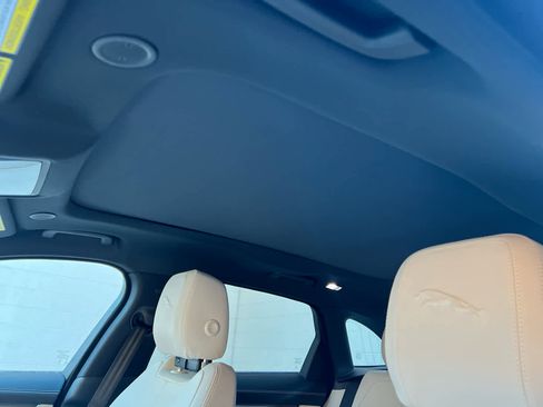 Used 2025 Jaguar F-PACE R-Dynamic S image 15