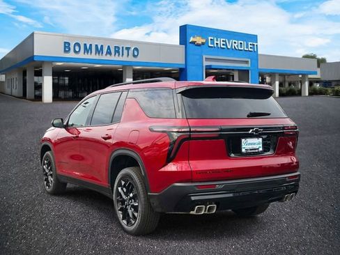 New 2026 Chevrolet Traverse LT w/ Midnight/Sport Edition AWD/4WD image 3