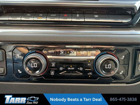 Used 2025 Chevrolet Silverado 1500 LT AWD/4WD image 16