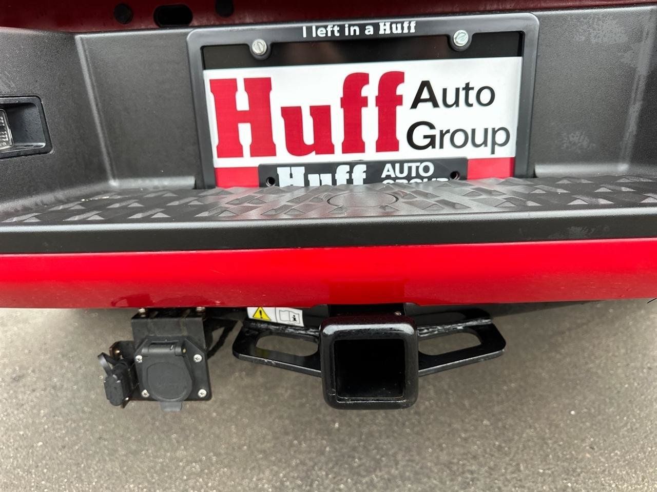 Used 2021 Nissan Titan SV RWD image 9