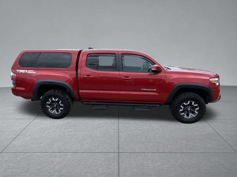 Used 2021 Toyota Tacoma TRD Off-Road w/ Technology Package RWD image 4