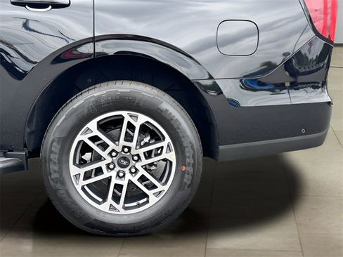 New 2025 Ford Expedition Active image 40