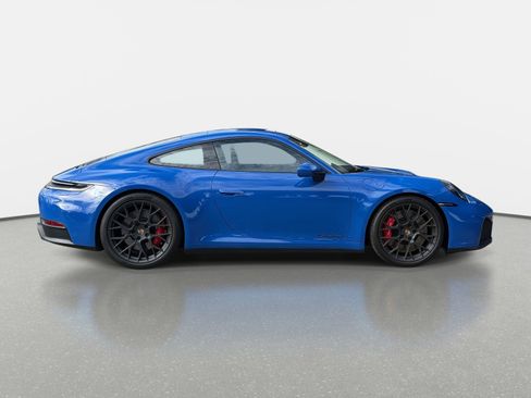 Used 2025 Porsche 911 Carrera GTS image 2