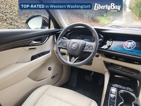 Used 2021 Buick Envision Avenir w/ Technology Package II image 11