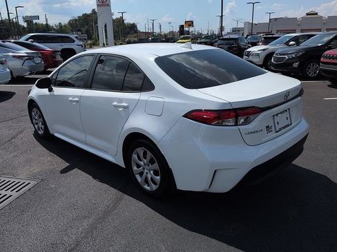 Certified 2026 Toyota Corolla LE FWD image 5