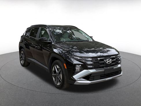 Used 2025 Hyundai Tucson SEL image 2