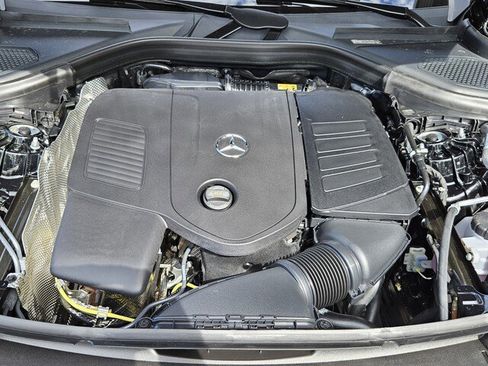 New 2026 Mercedes-Benz GLC 300 image 30