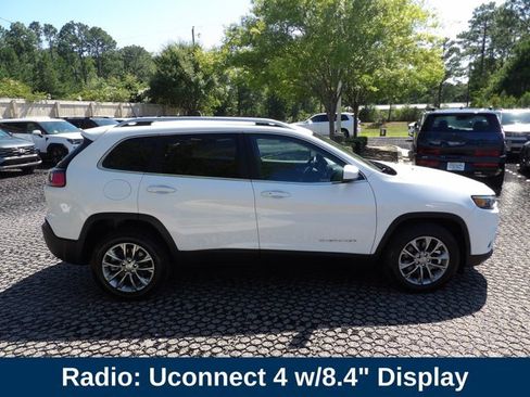 Used 2021 Jeep Cherokee Latitude Lux w/ Comfort/Convenience Group FWD image 4