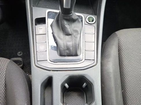 Used 2019 Volkswagen Jetta S FWD image 18