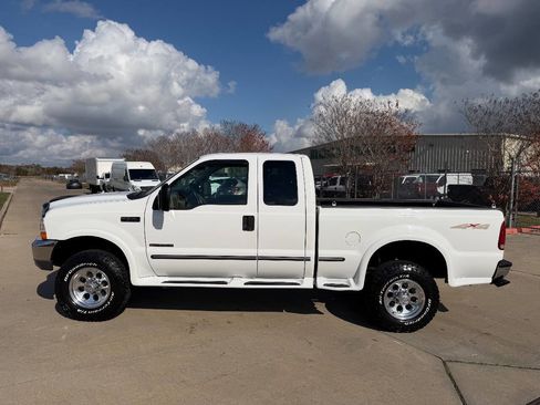 Used 1999 Ford F250 Lariat image 41